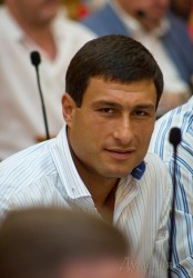JPG Image, 130KB, 698px × 1000px